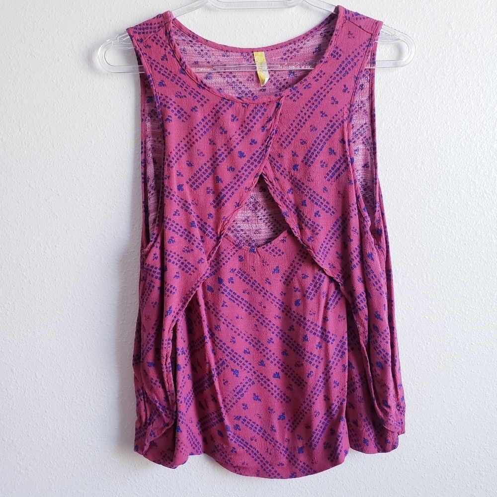 Free People Look Through Pink Fruit Punch Combo Crinkle Bohemian Top - Picture 2 of 9